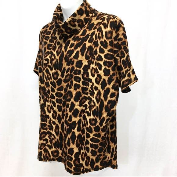 bobeau Tops - Bobeau Animal Cheetah Leopard Print Turtle Cowl